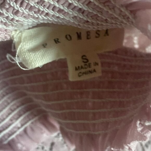 Promesa High Neck Textured Blouse With Bell Sleeve-Dusty Pink-Size Small-GUC - Picture 6 of 9